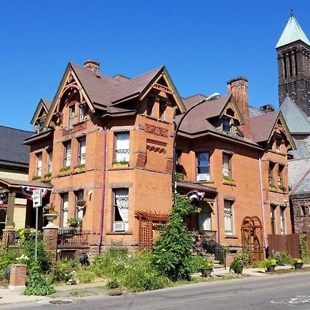 Buffalo Harmony House エクステリア 写真